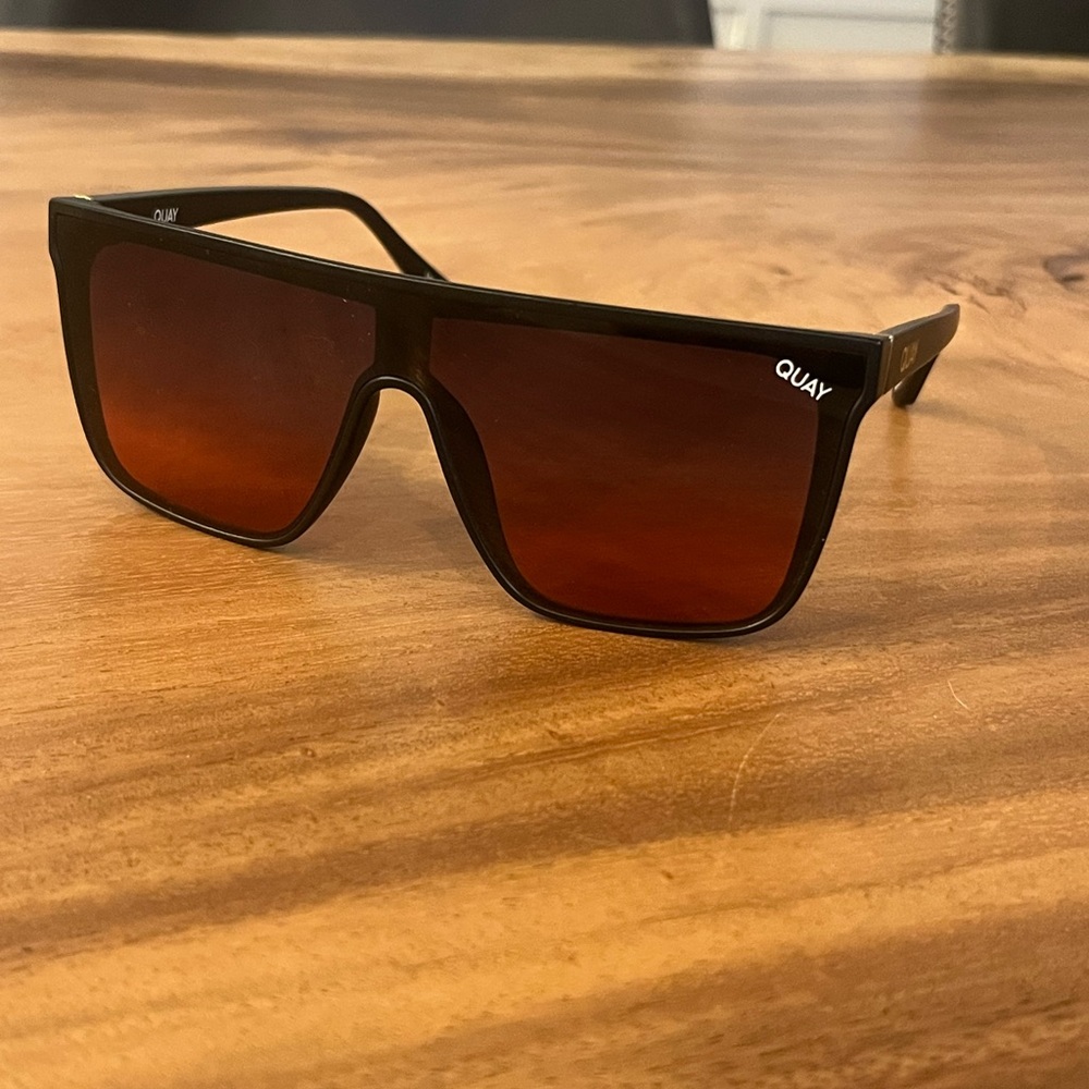 QUAY Nightfall Sunglasses